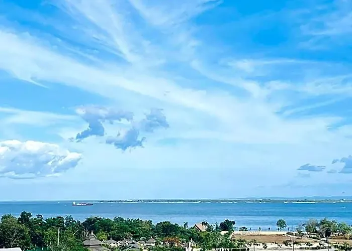 Mactan Newtown Flats And Hotell